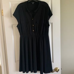 Roz & Ali cap sleeve dress.